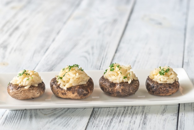 Funghi ripieni di risotto