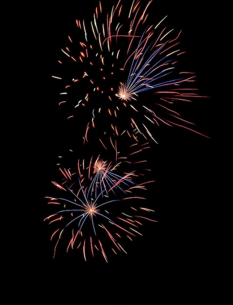 fuochi d'artificio, giochi pirotecnici per festeggiare il nuovo anno o altri eventi importanti