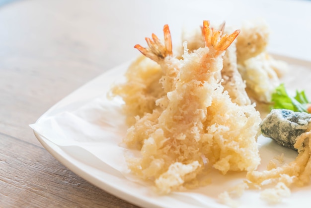 gamberetto fritto (tempura)