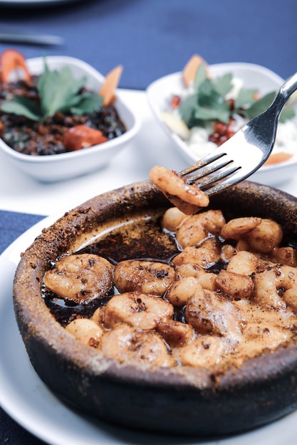 gamberi fritti di mare con salsa al burro