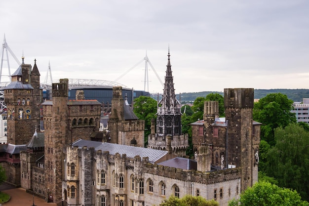 Gamma principale del castello di Cardiff, a Cardiff nel Galles del Regno Unito. Cardiff è la capitale del Galles.