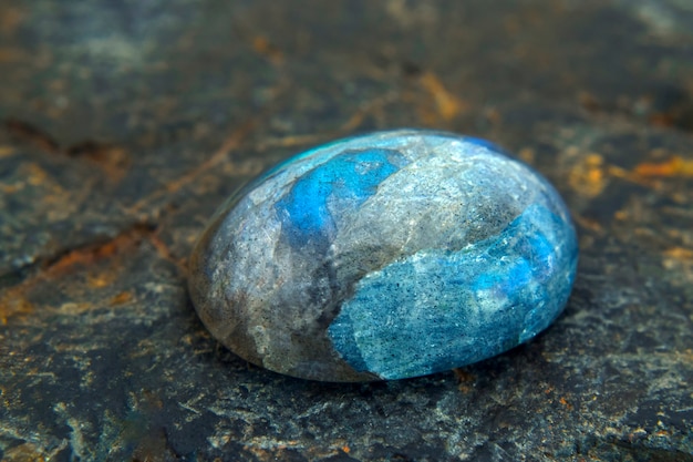 gemma labradorite