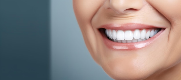 Generativa AI senior donna bocca o denti sorridente igiene o servizio cosmetico di pulizia dentale