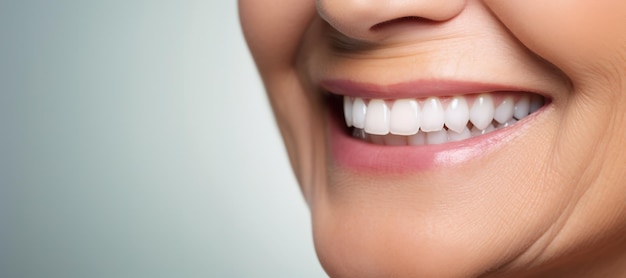 Generativa AI senior donna bocca o denti sorridente igiene o servizio cosmetico di pulizia dentale