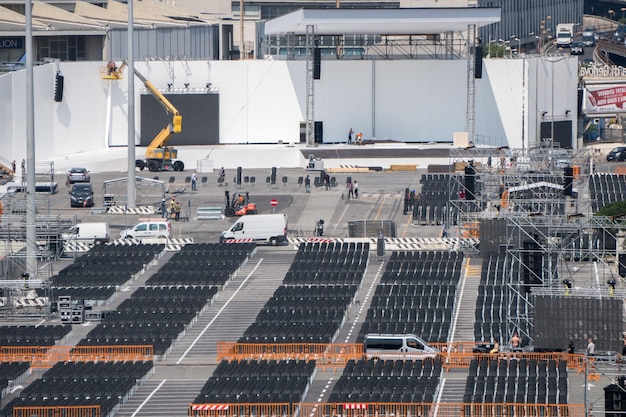 GENOVA, ITALIA - 25 MAGGIO 2017 - Preparazione alla messa di Papa Francesco in Kennedy Place