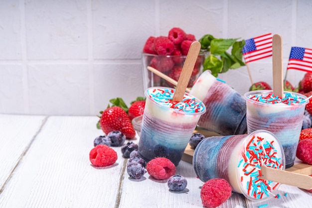 Ghiaccioli patriottici del gelato degli SUA