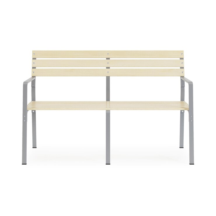 Foto giardino, mobili da esterno isolati su sfondo bianco. panchina di legno. tracciato di ritaglio incluso. rendering 3d.