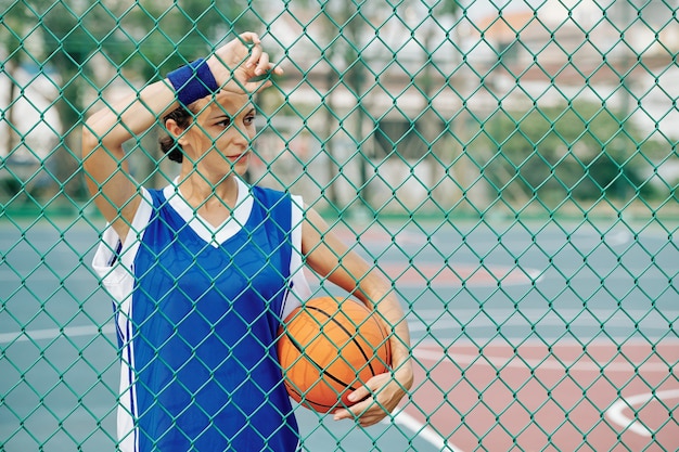 Giocatore di basket femminile