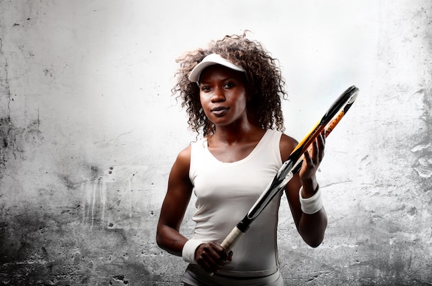 Giocatore di tennis femminile afro