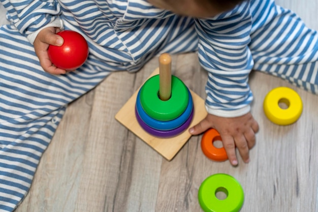 Giochi colorati in legno