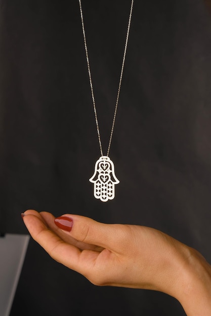 gioielli d'oro e di diamanti di lusso