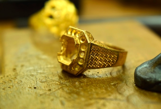 gioielli in oro ad anello