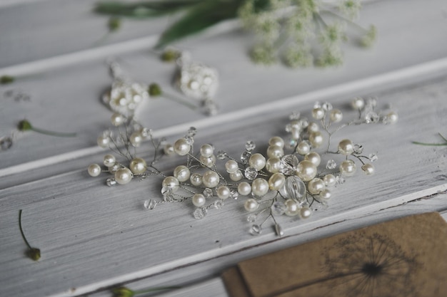Gioielli per i capelli fatti di perle 8774