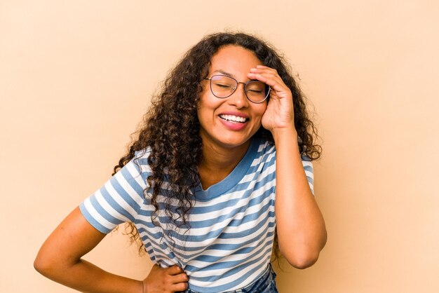 Gioioso ridere molto Concetto di felicità