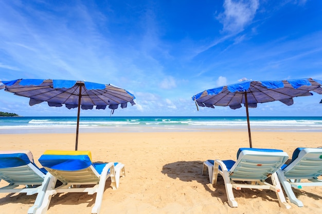 Giorno del buon tempo alla spiaggia tropicale, Kata Noi nell&#39;isola di phuket, mare delle Andamane, Tailandia