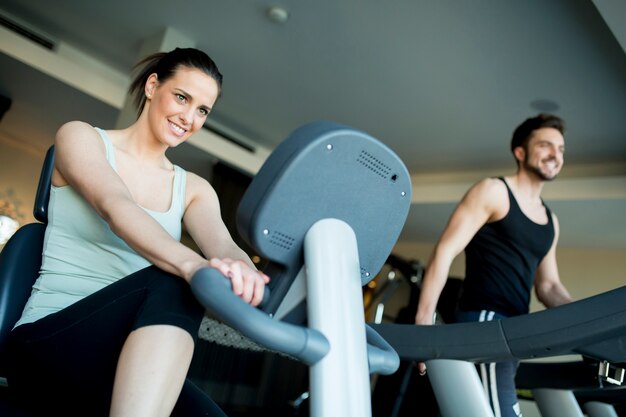 Giovani in palestra