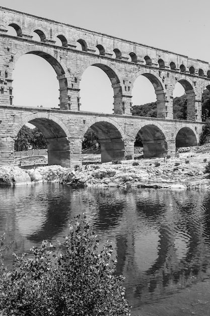 Gli architetti e gli ingegneri idraulici romani che hanno progettato questo ponte, hanno creato un capolavoro tecnico oltre che artistico.