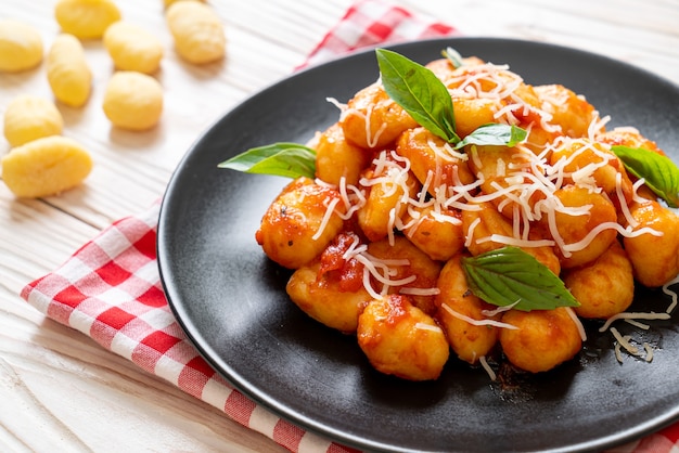 gnocchi al pomodoro con formaggio