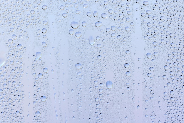 gocce di vetro sfondo blu astratto, sfondo freddo trasparente spruzzi d'acqua