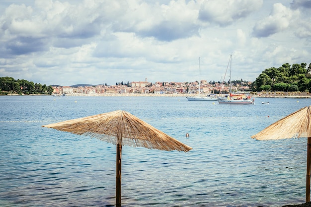 Godersi la vacanza Ombrellone e spiaggia di acqua limpida Croazia