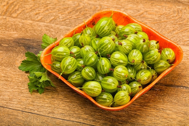 Gooseberries nella ciotola