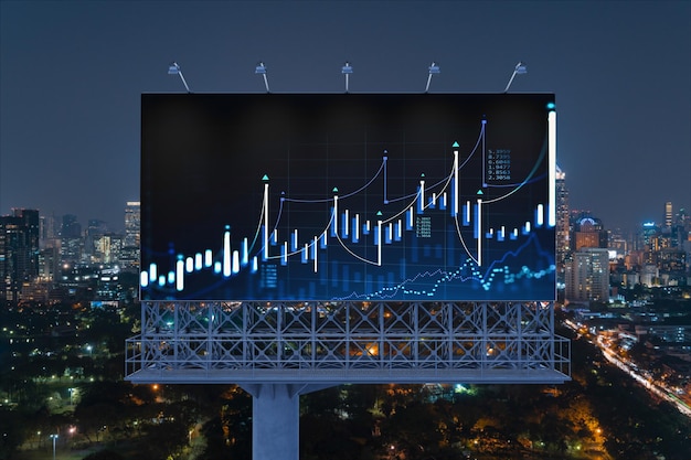 Grafico FOREX ologramma sul cartellone aereo notturno panoramico paesaggio urbano di Bangkok La posizione sviluppata per i ricercatori del mercato azionario nel sud-est asiatico Il concetto di analisi fondamentale