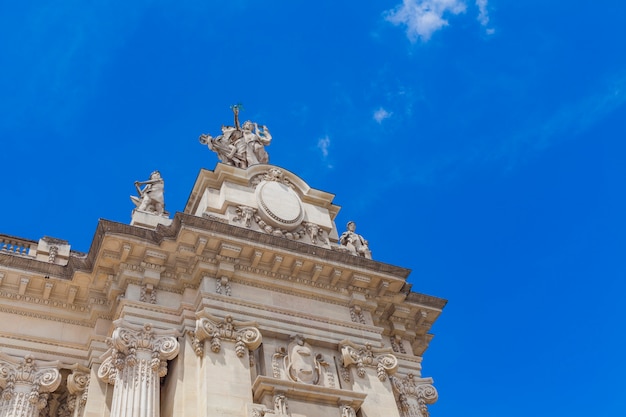 Grand Palais a Parigi