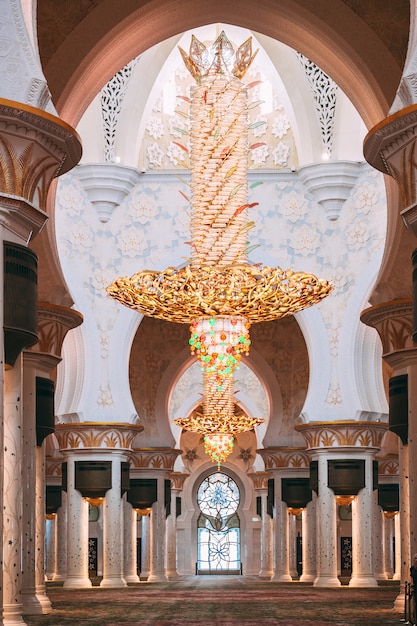 Grande Moschea di Abu Dhabi