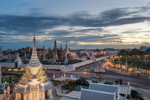 Grande palazzo e phra keaw di Wat al tramonto Bangkok, Tailandia