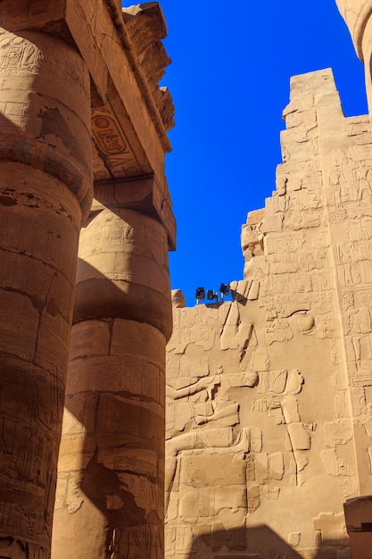 Grande sala ipostila nel complesso del tempio di Karnak a Luxor in Egitto