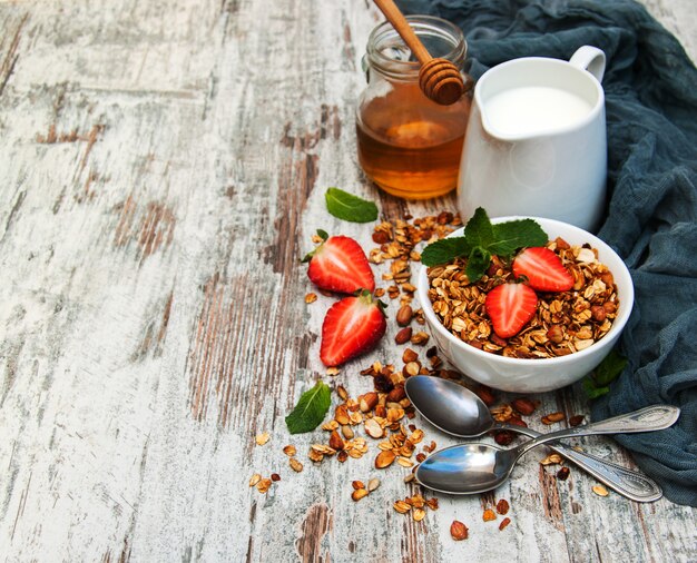 Granola al forno fatta in casa