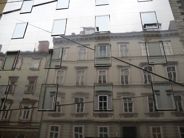 Graz Austria buiulding riflessione sulla casa moderna