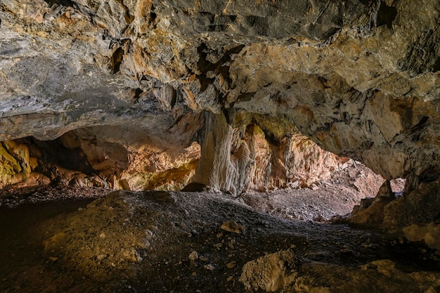 Grotta d'acqua della sierra de baza granada