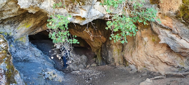 Grotta d'acqua della sierra de baza granada