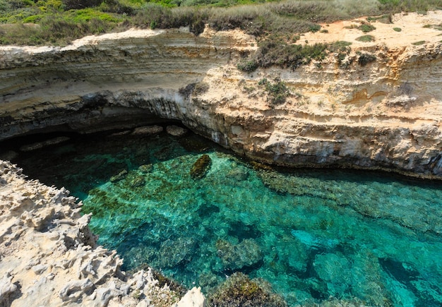 Grotta dello Mbruficu Costa del mare del Salento Italia