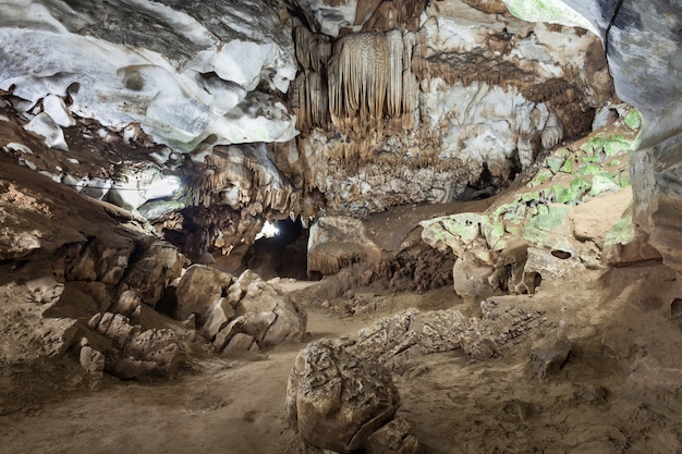 Grotta di Chiang Dao