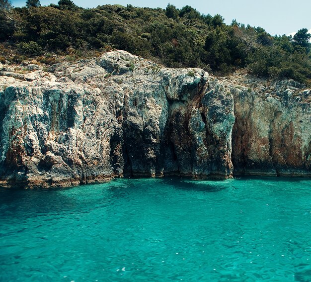 Grotte blu sull'isola di Zante, Grecia, foto di viaggio