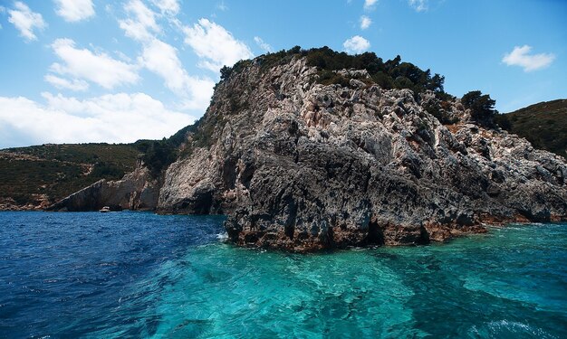 Grotte blu sull'isola di Zante in Grecia