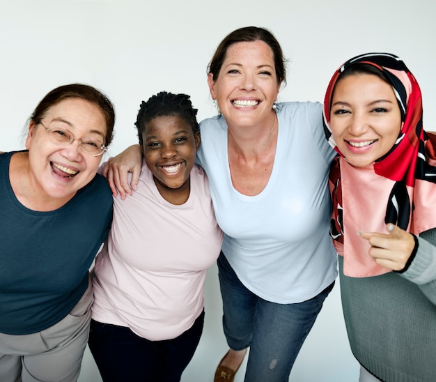 Gruppo di diversità di donne Happiness Studio Portrait