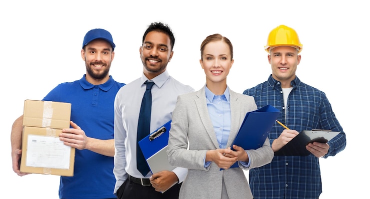 Foto gruppo di impiegati e lavoratori manuali