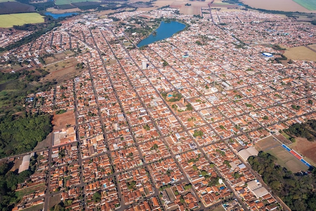 Guaira Sao PauloBrasile Circa agosto 2022 Veduta aerea della città di Guaira nello stato di San Paolo