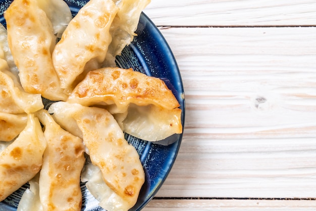 Gyoza giapponese o spuntino di gnocchi