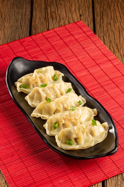 Gyoza o Jiaozi Cibo tradizionale cinese e giapponese