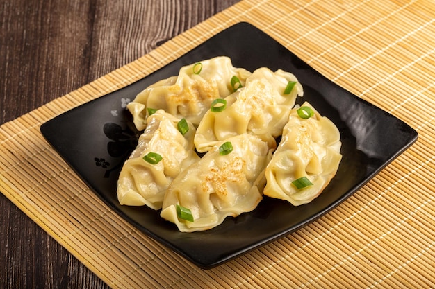 Gyoza o Jiaozi Cibo tradizionale cinese e giapponese