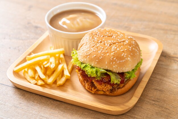 hamburger di pollo fritto