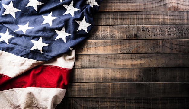 Happy Veterans Day concept Bandiere americane su sfondo di legno scuro 11 novembre