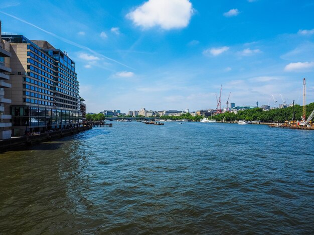 HDR fiume Tamigi a Londra