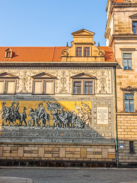 HDR Fuerstenzug Processione dei Principi a Dresda in Germania