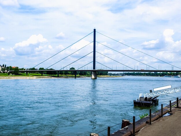 HDR River Rhein a Duesseldorf