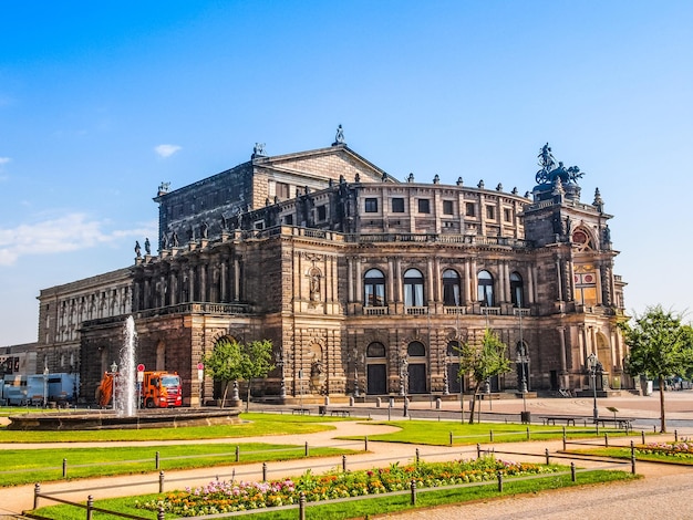 HDR Semperoper a Dresda